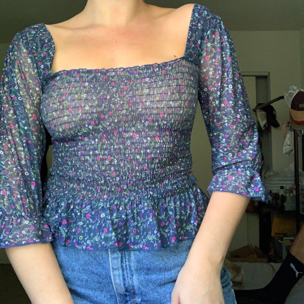 Floral top